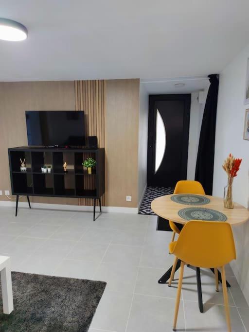 Grand Studio Cosy Proche Paris Épinay-sur-Seine Extérieur photo
